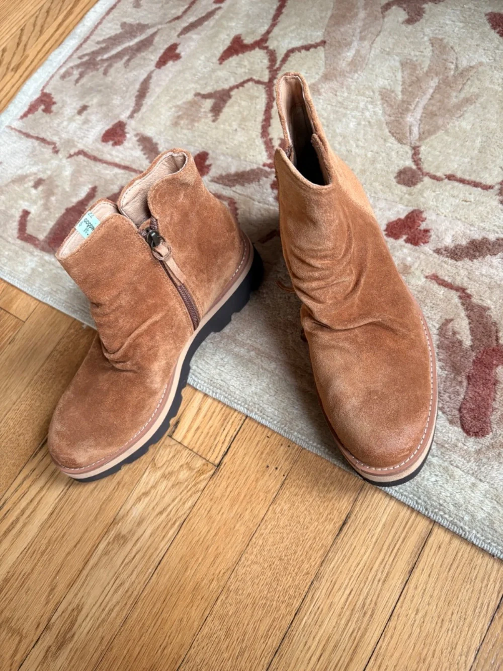 Brand New Sofft Pecola Brandy Suede Soft Leather Nubuck Slouchy Bootie Boots 7.5